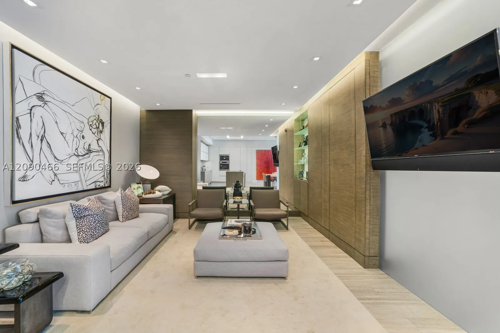 6799 Collins Ave #305