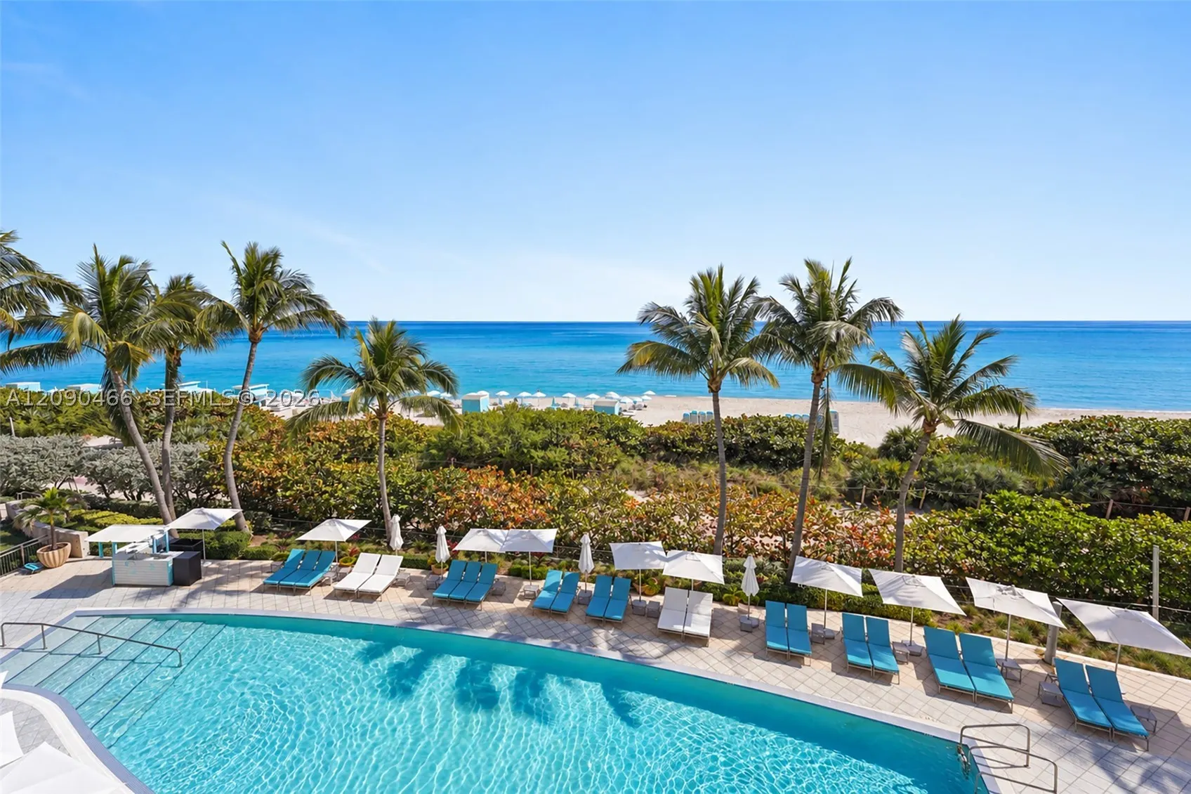 6799 Collins Ave #305