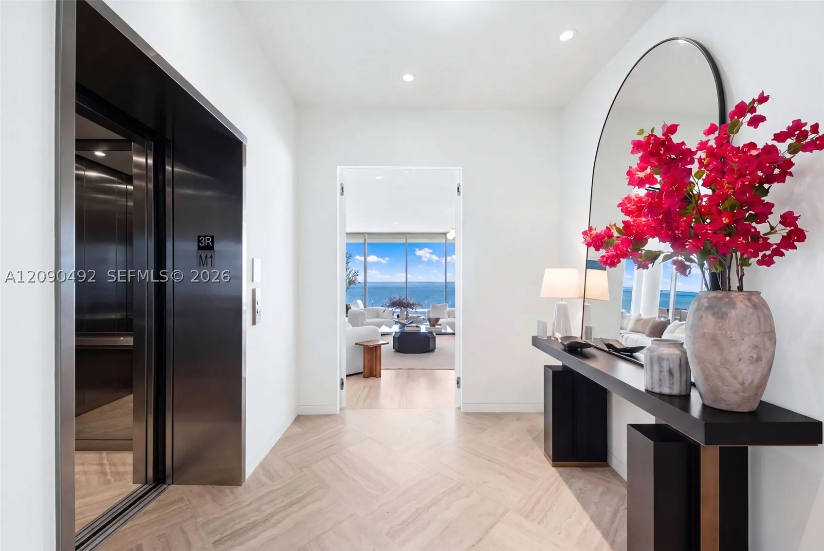 5 Grove Isle Dr #M301