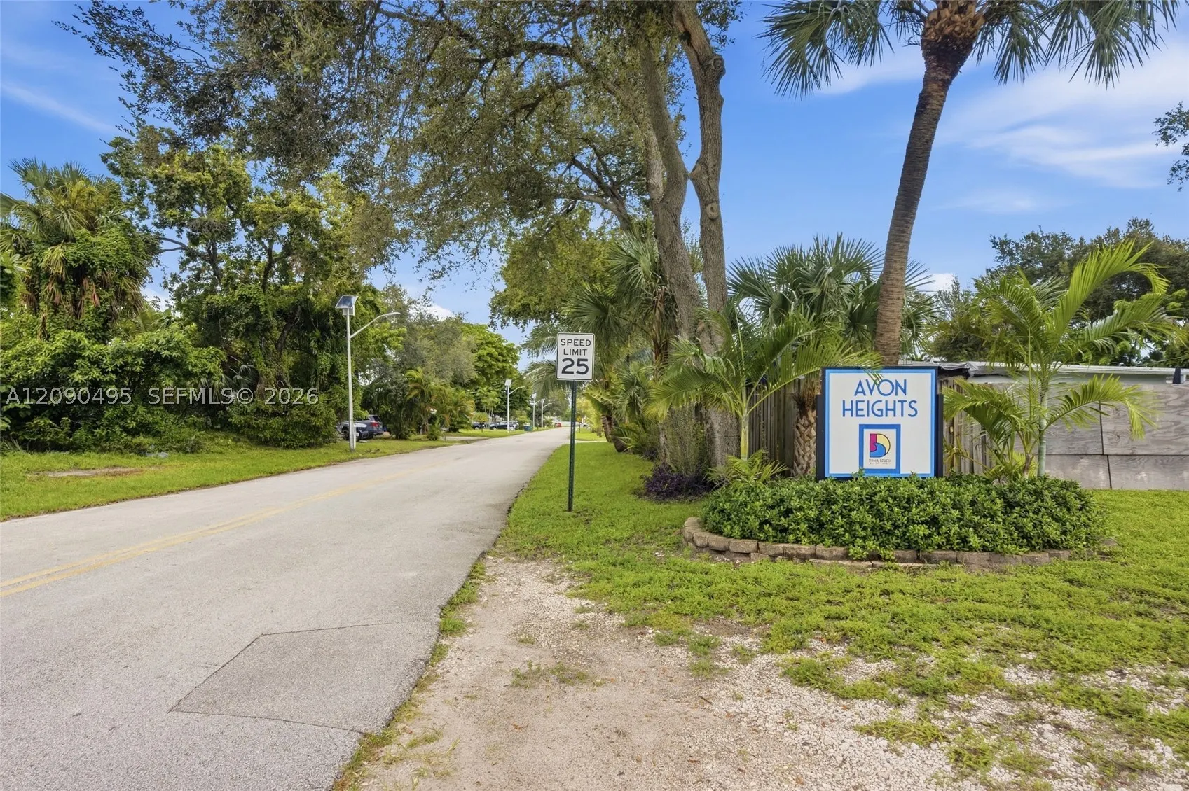4540 SW 28th Ter