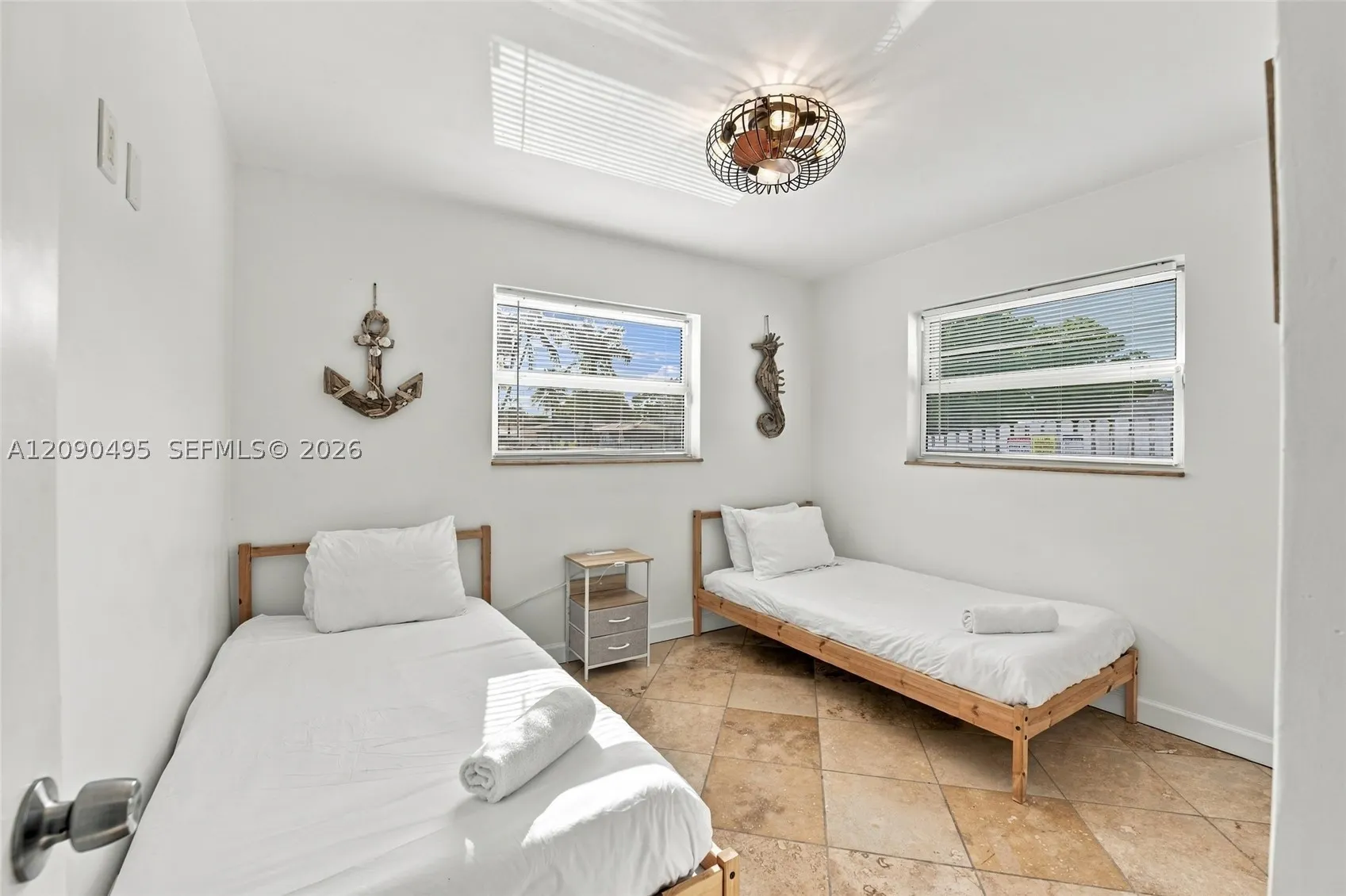 4540 SW 28th Ter