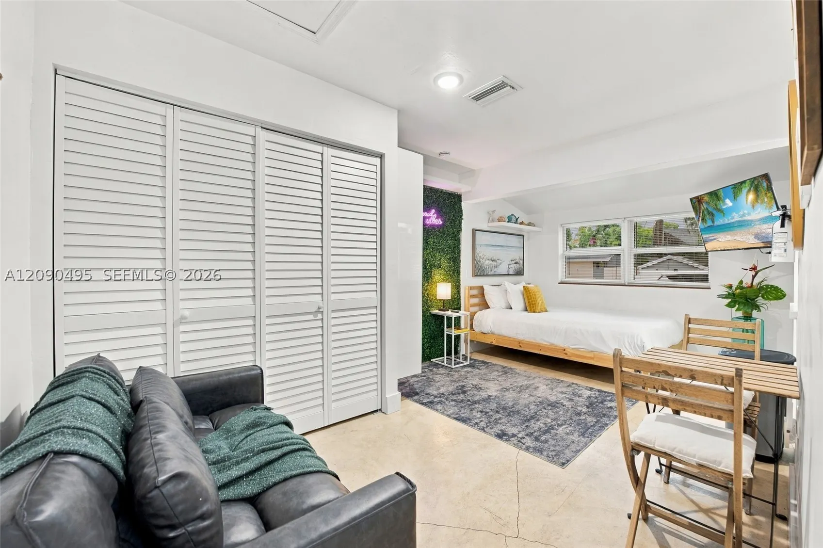 4540 SW 28th Ter