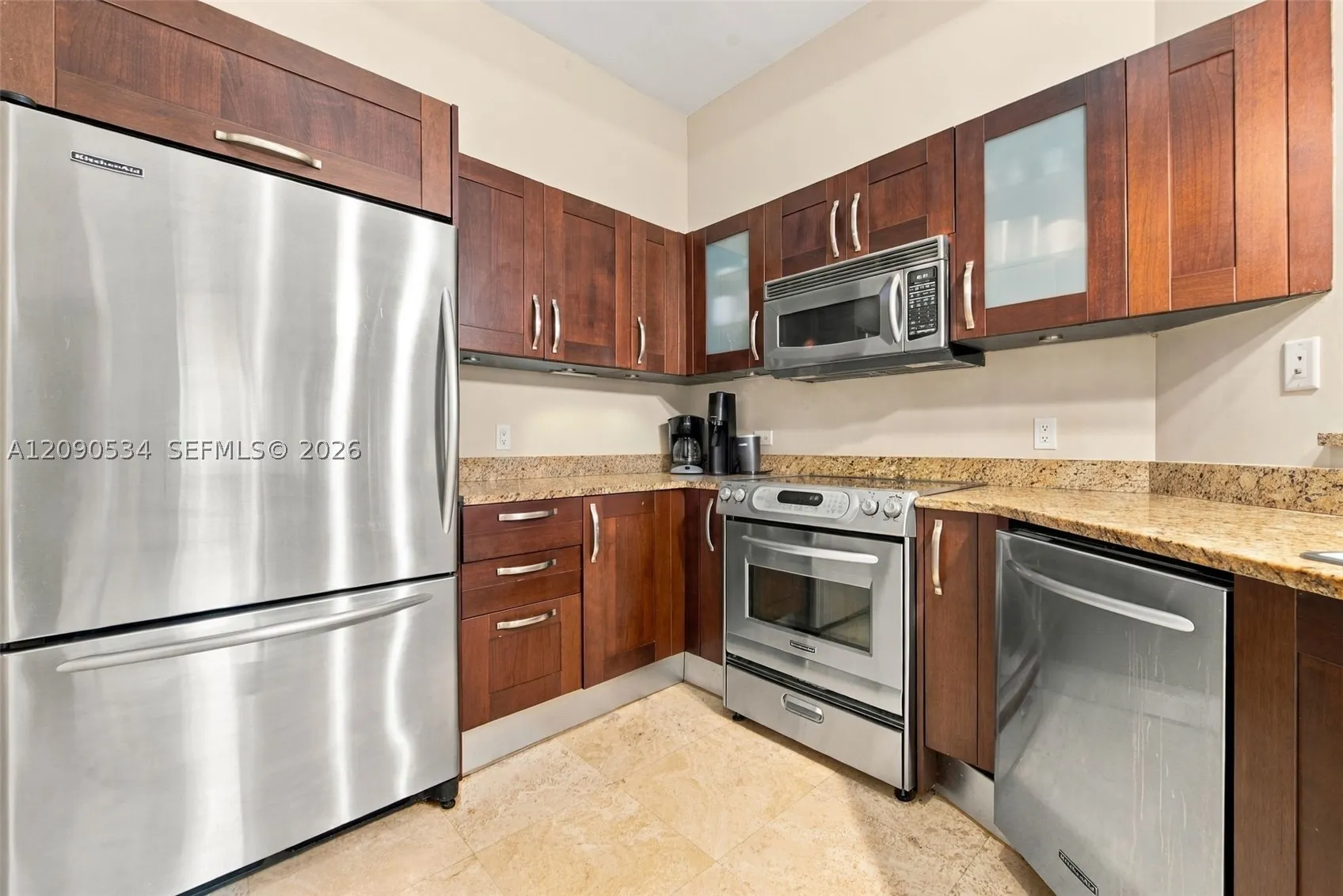 19900 E Country Club Dr #116