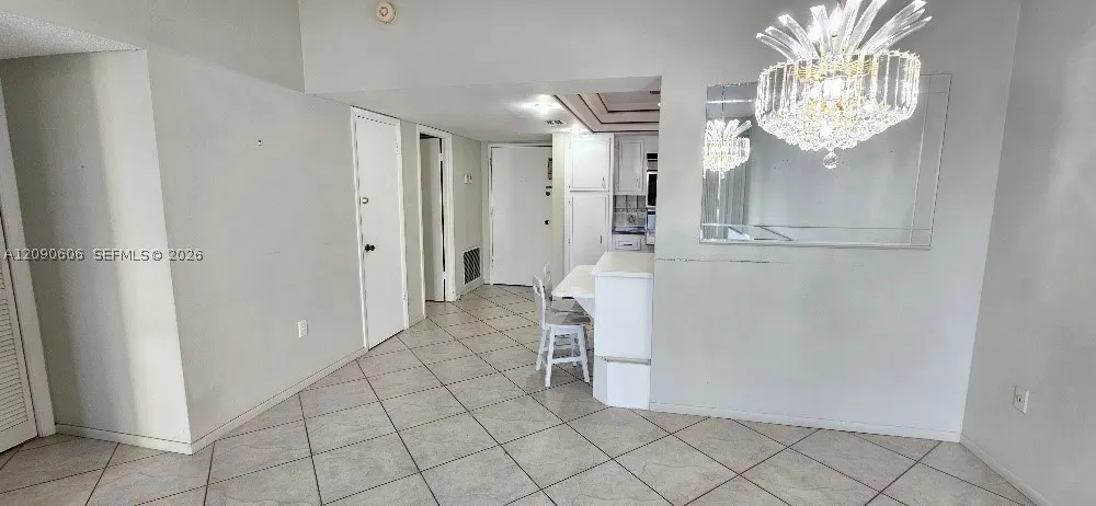 18041 Biscayne Blvd #203