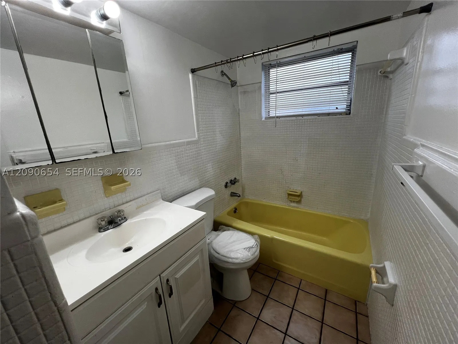 13 NE 2nd Ave #104