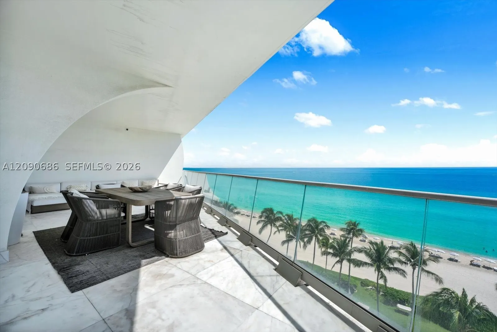 16901 Collins Ave #803