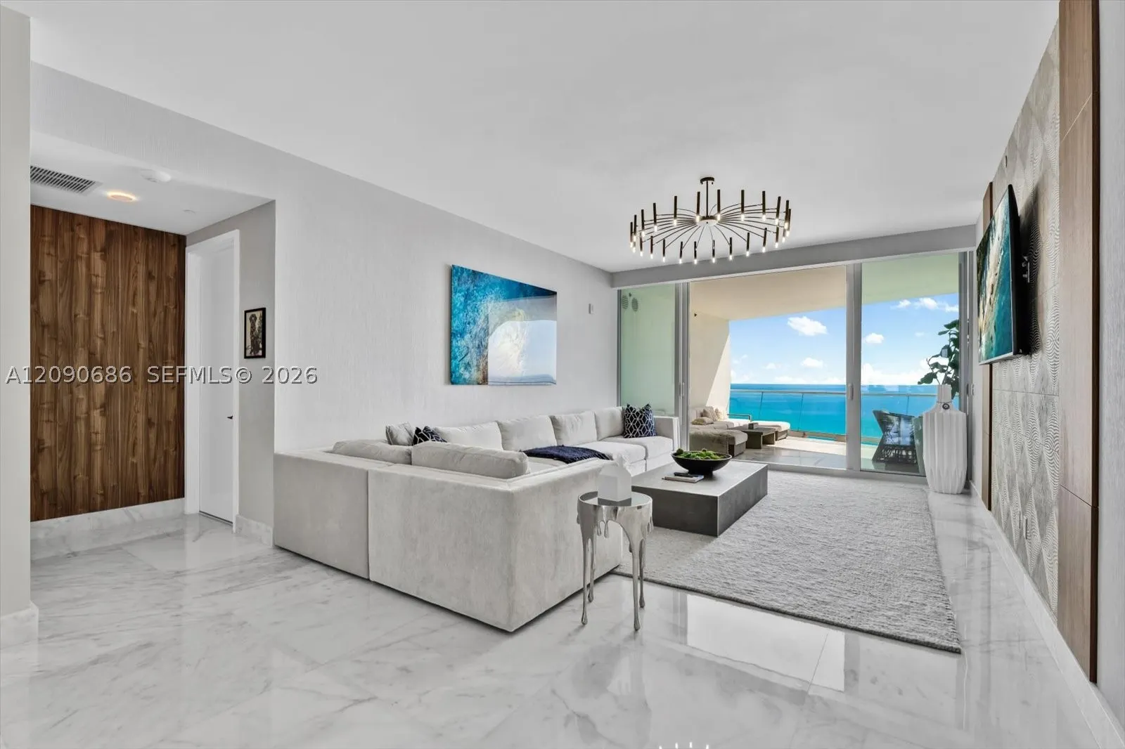 16901 Collins Ave #803
