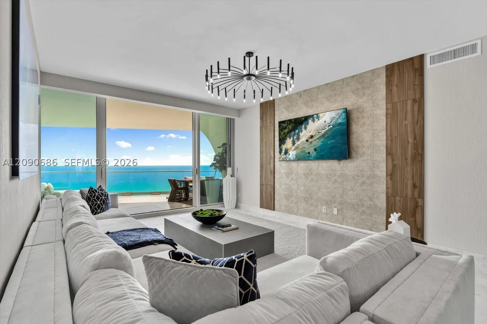 16901 Collins Ave #803