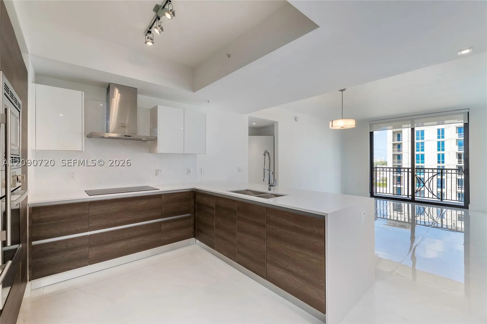 301 Altara Ave #734