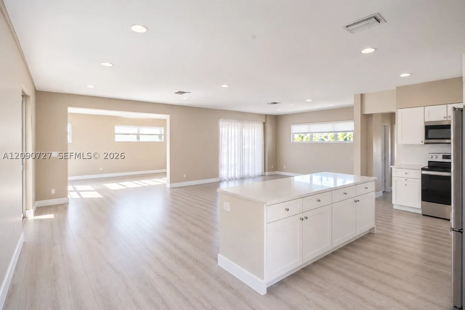 500 East Dr