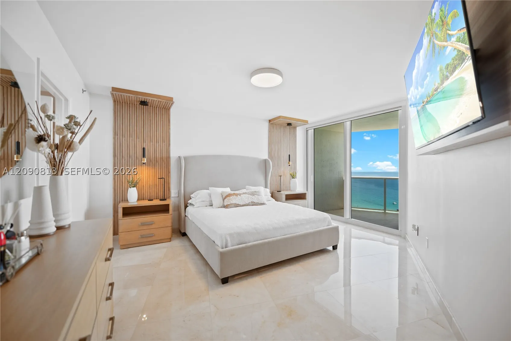 19111 Collins Ave #2207