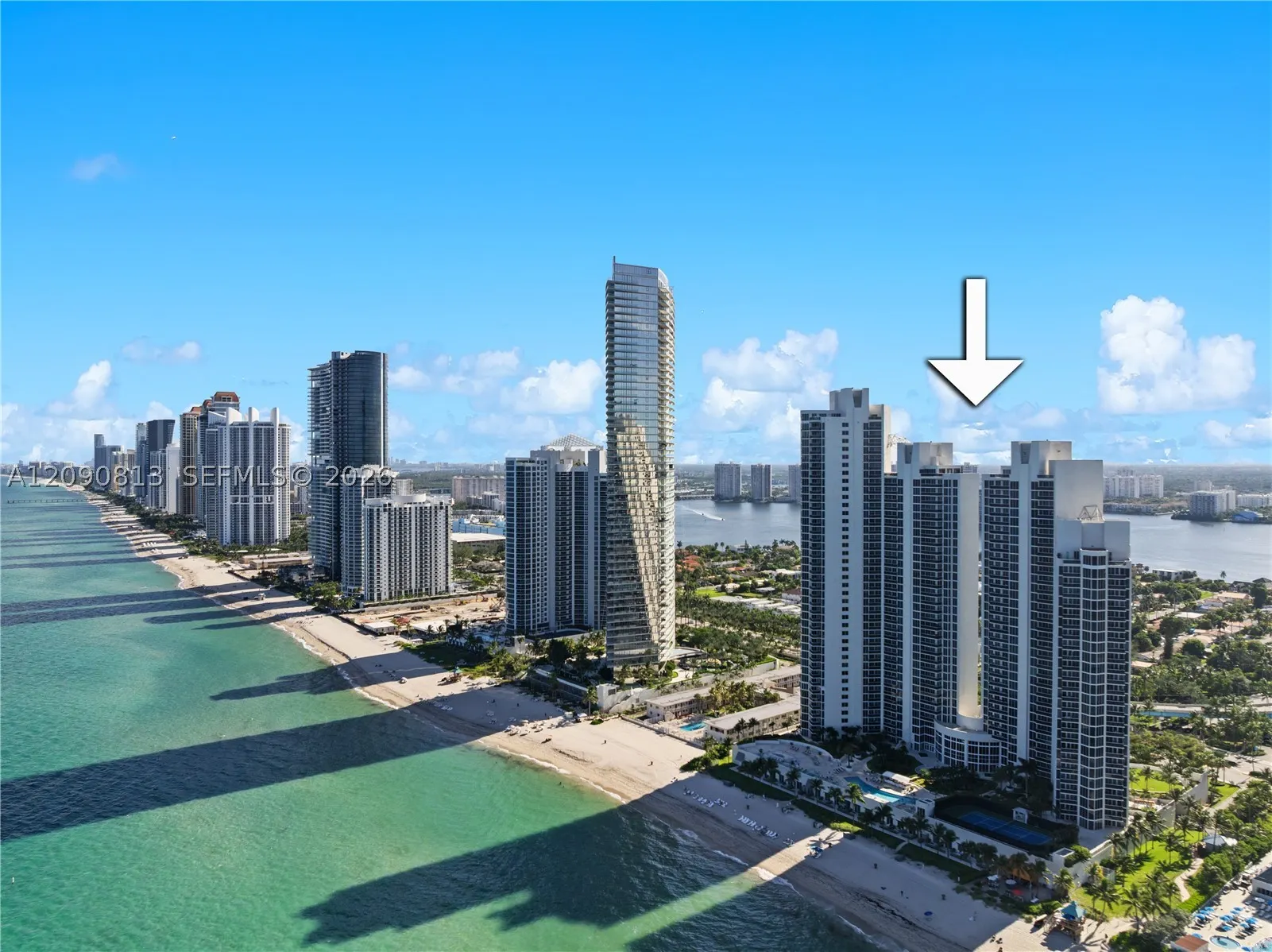 19111 Collins Ave #2207