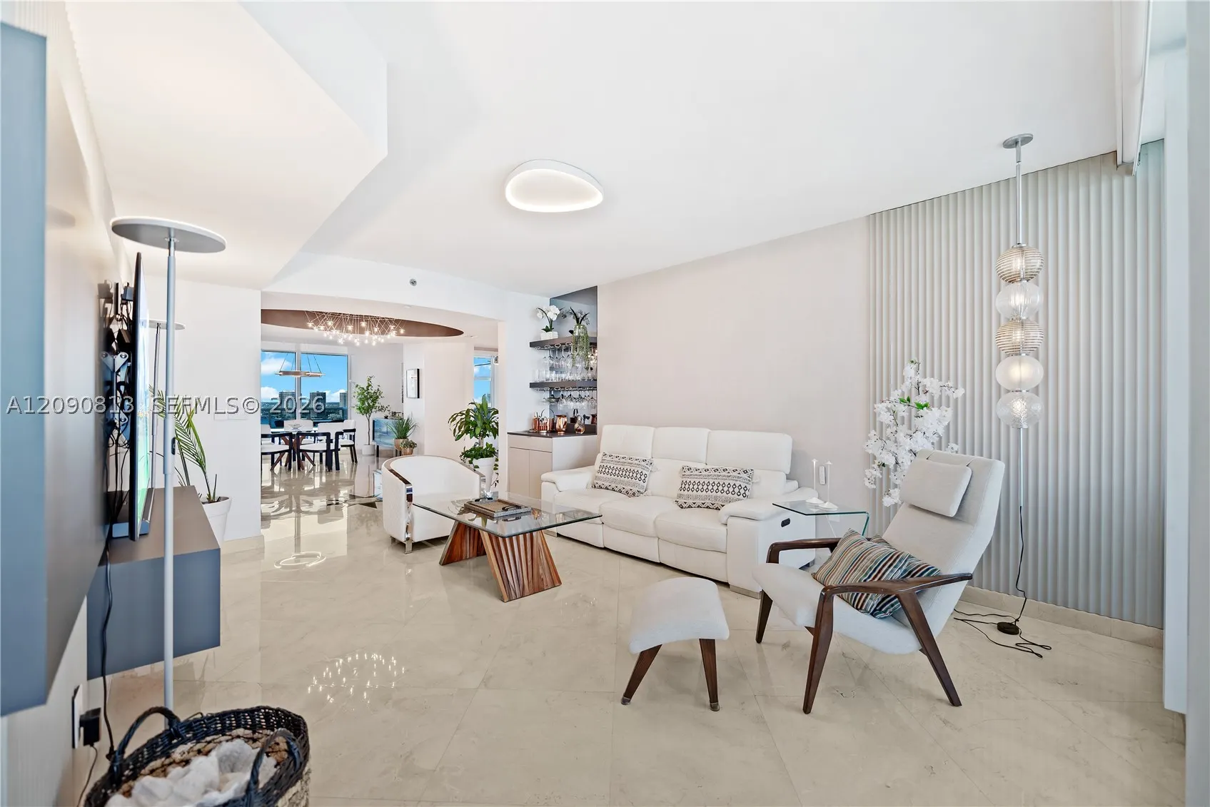 19111 Collins Ave #2207