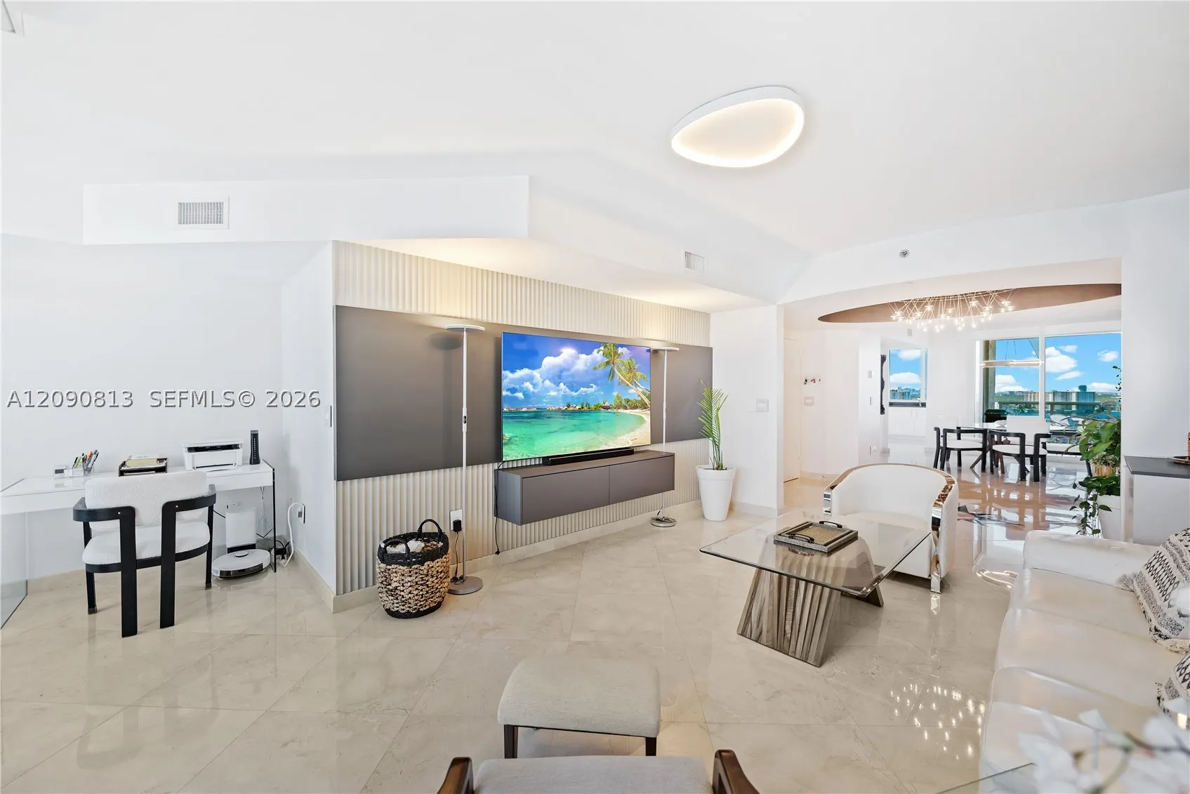 19111 Collins Ave #2207