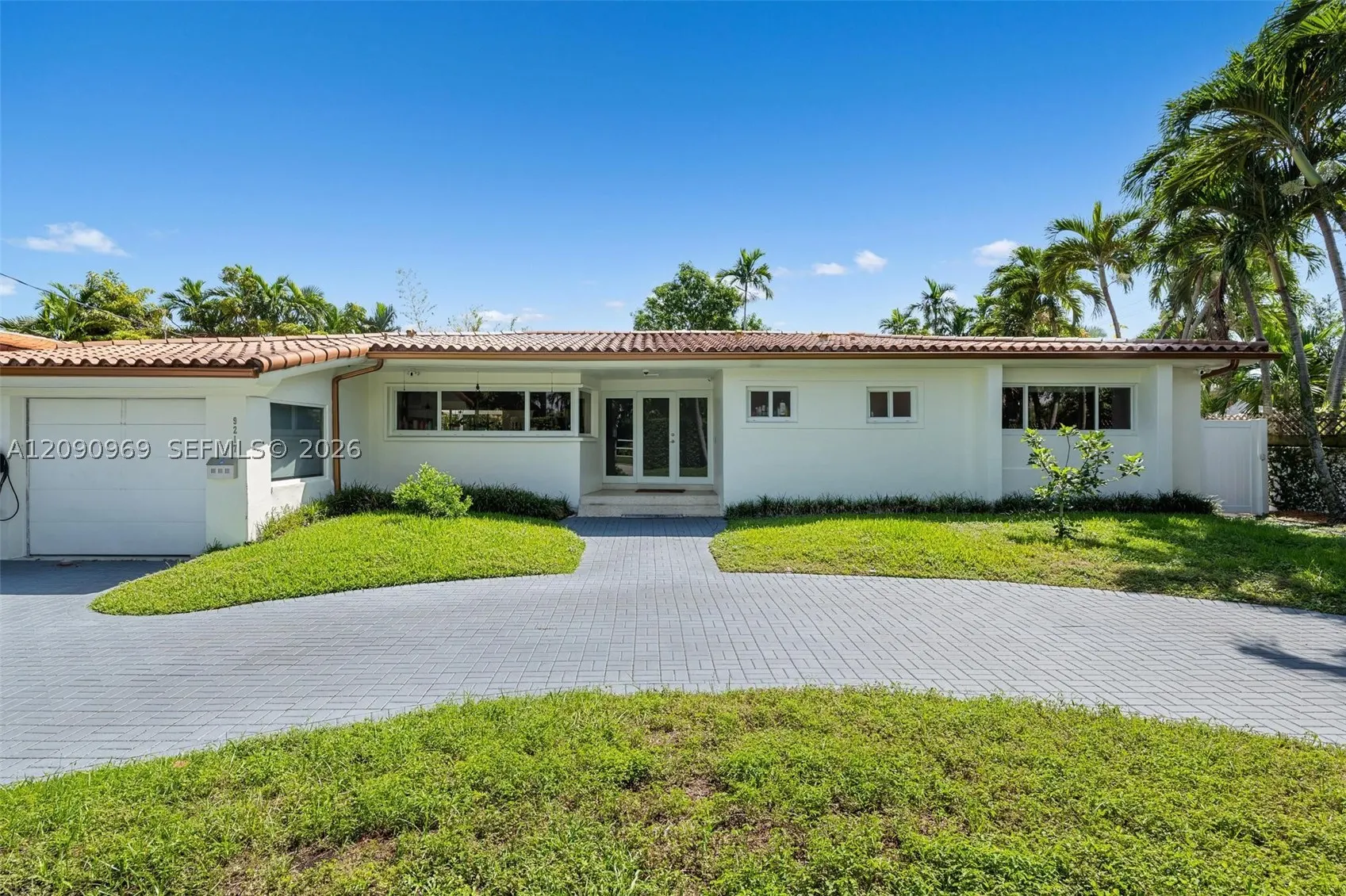 9217 Bay Dr