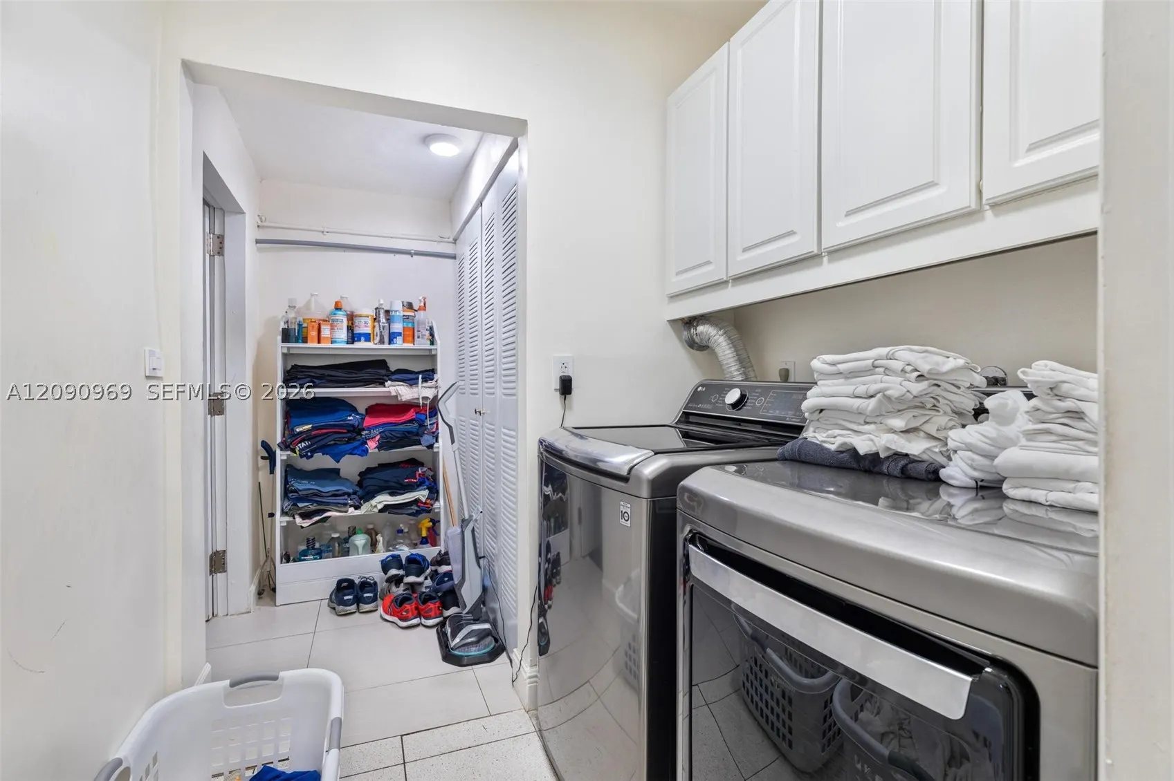 9217 Bay Dr