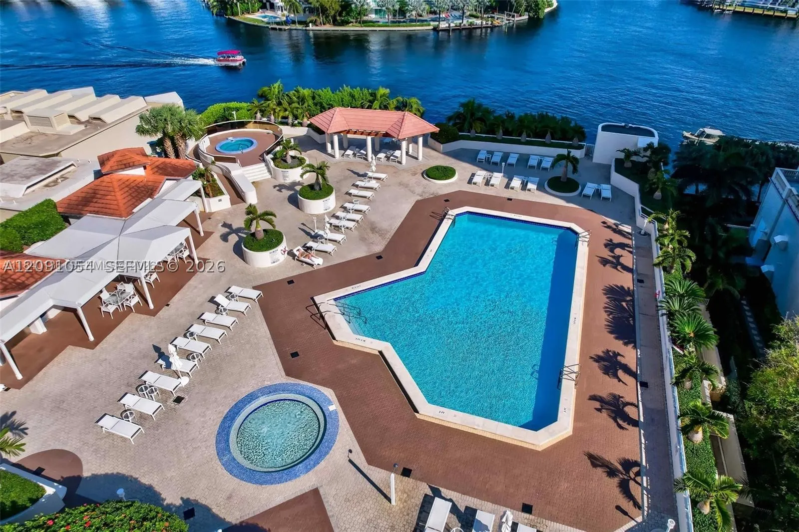 20185 E Country Club Dr #TS-7