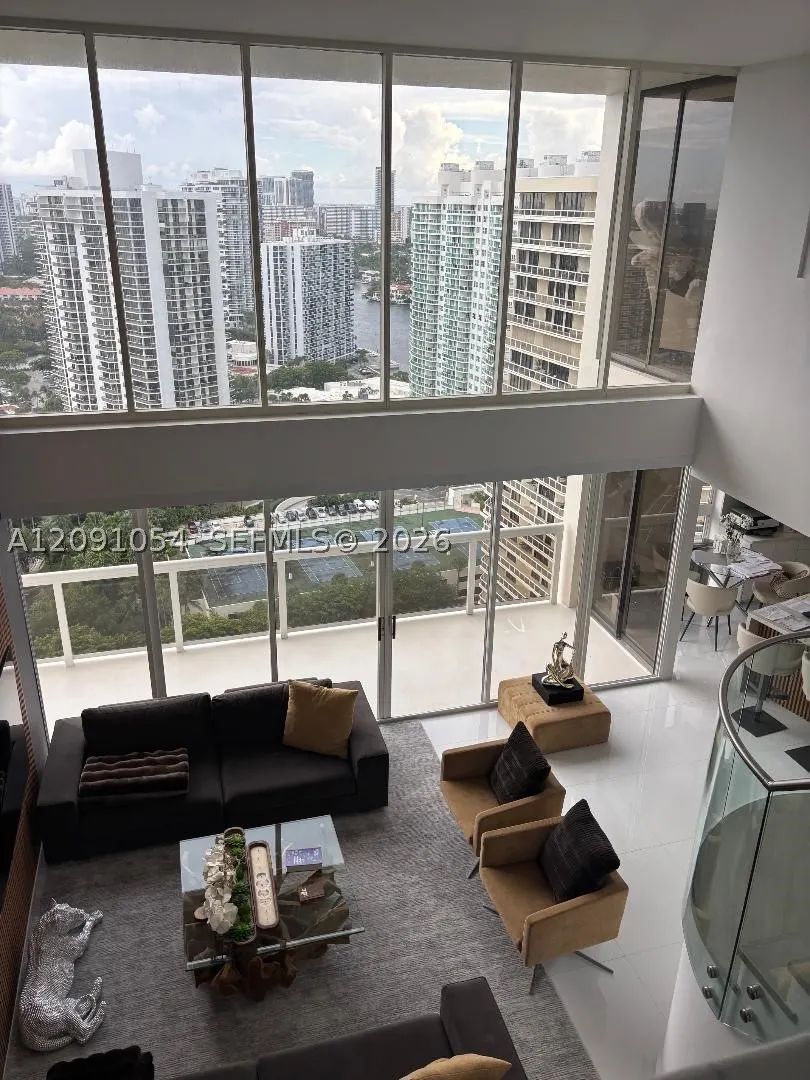 20185 E Country Club Dr #TS-7