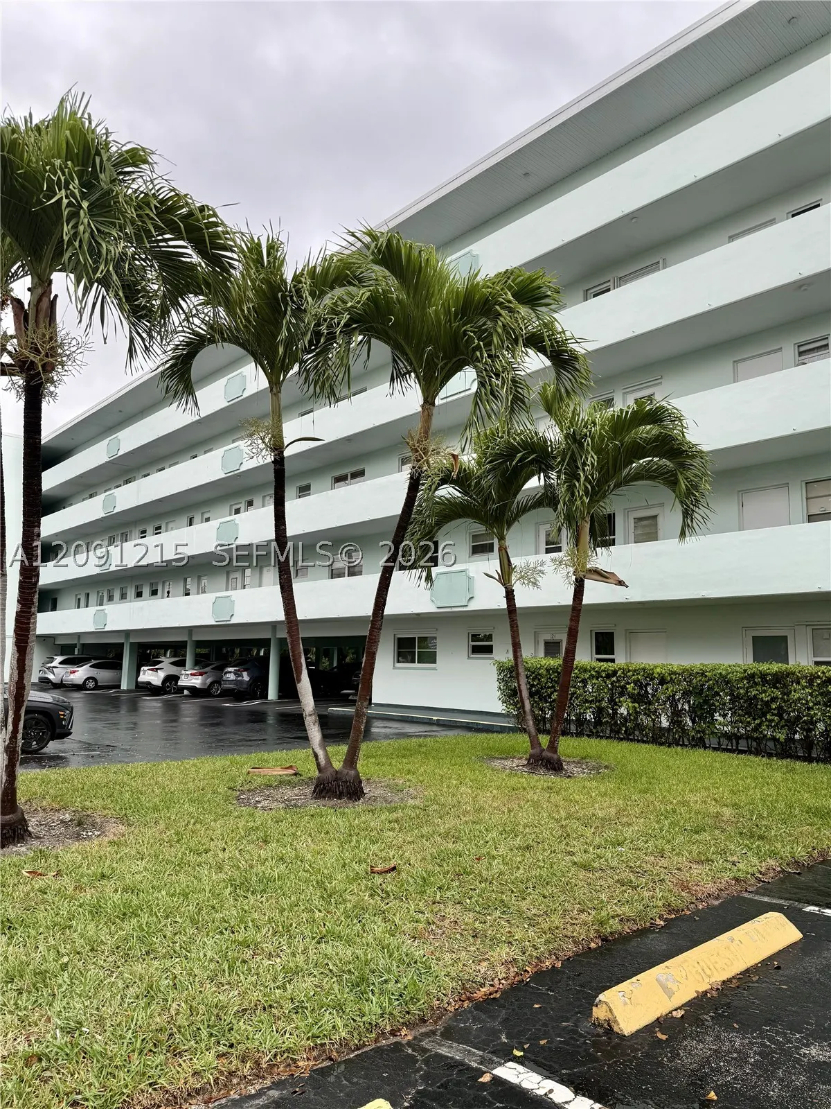 600 NE 14th Ave #224