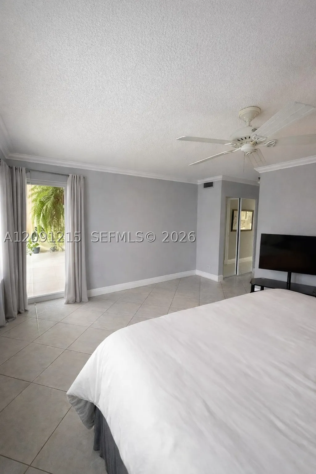 600 NE 14th Ave #224
