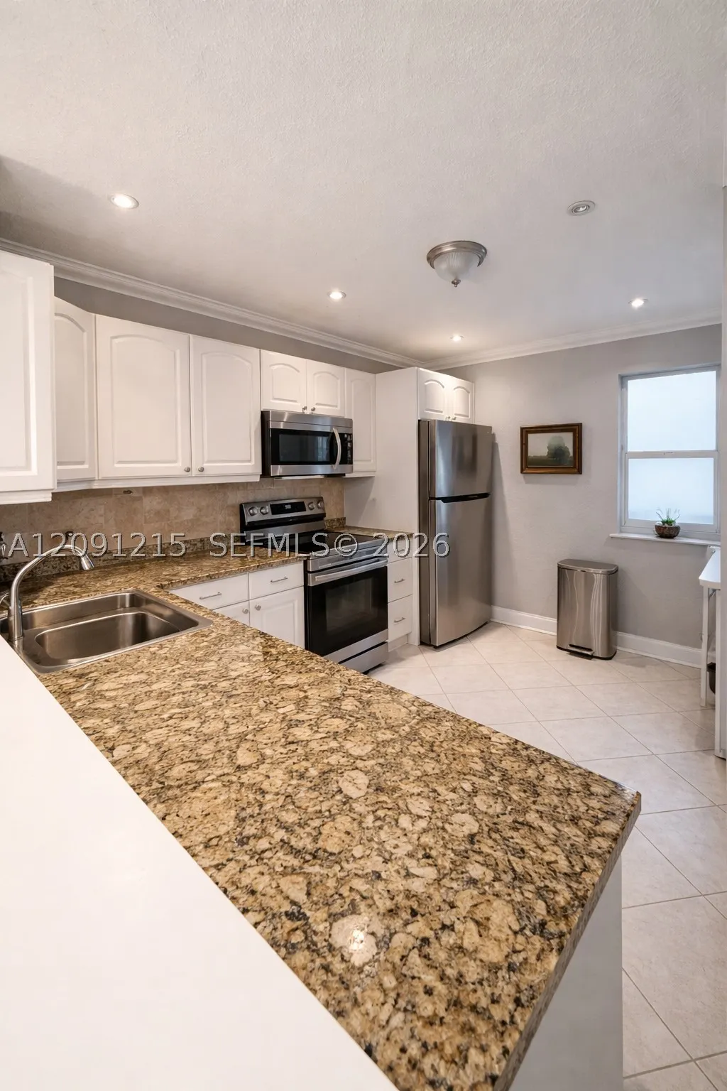 600 NE 14th Ave #224