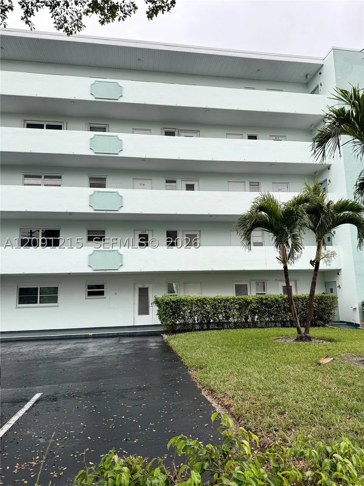 600 NE 14th Ave #224