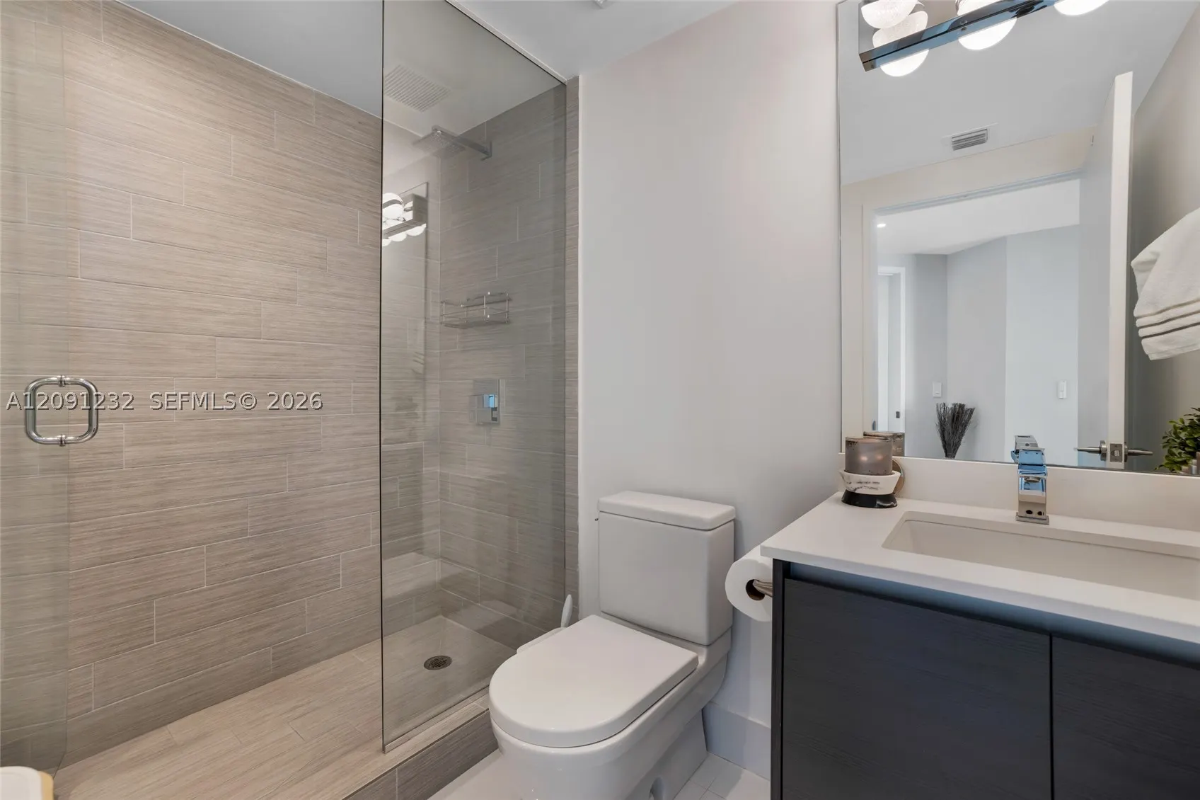 330 Sunny Isles Blvd #5-701