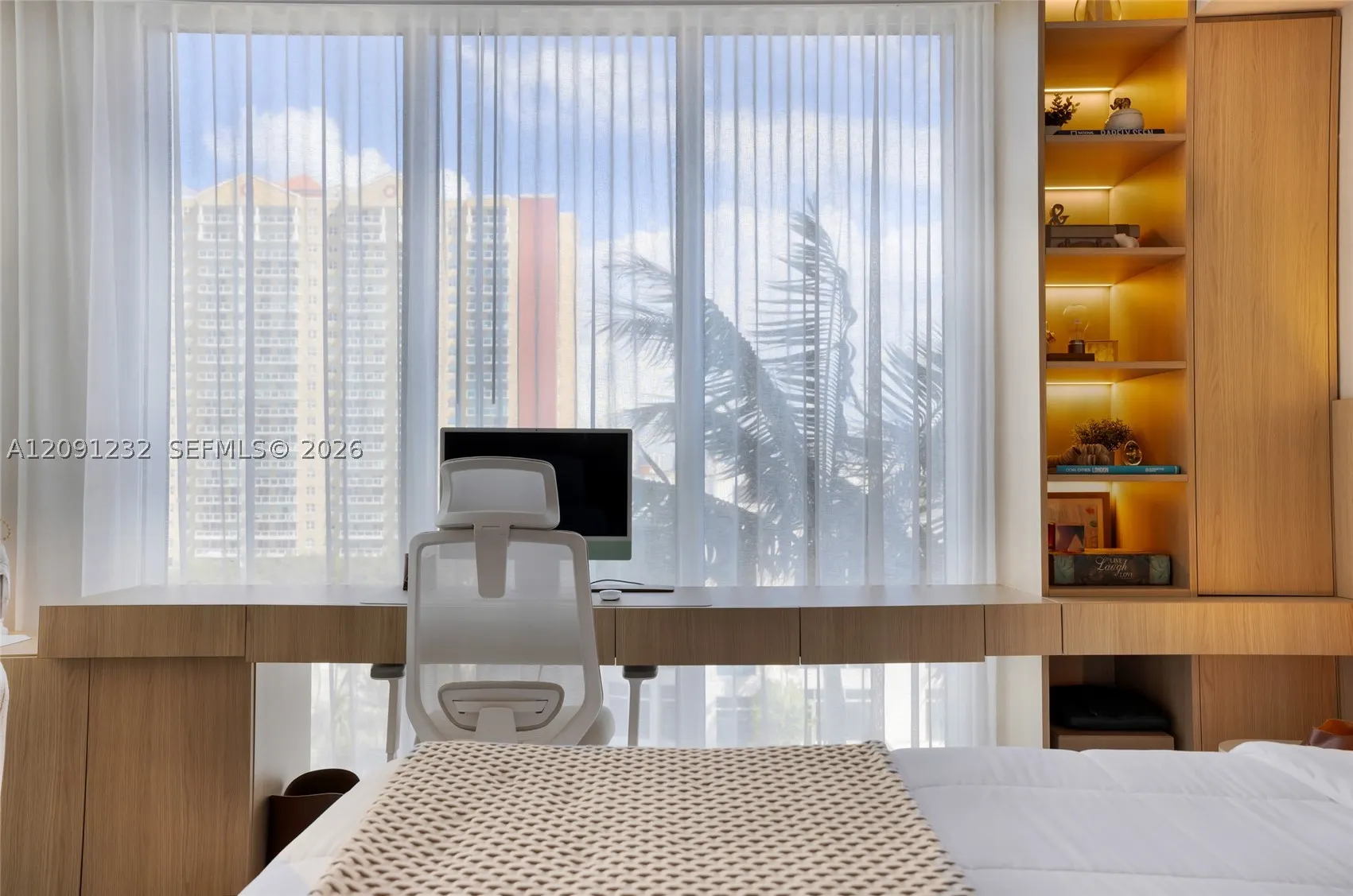 330 Sunny Isles Blvd #5-701