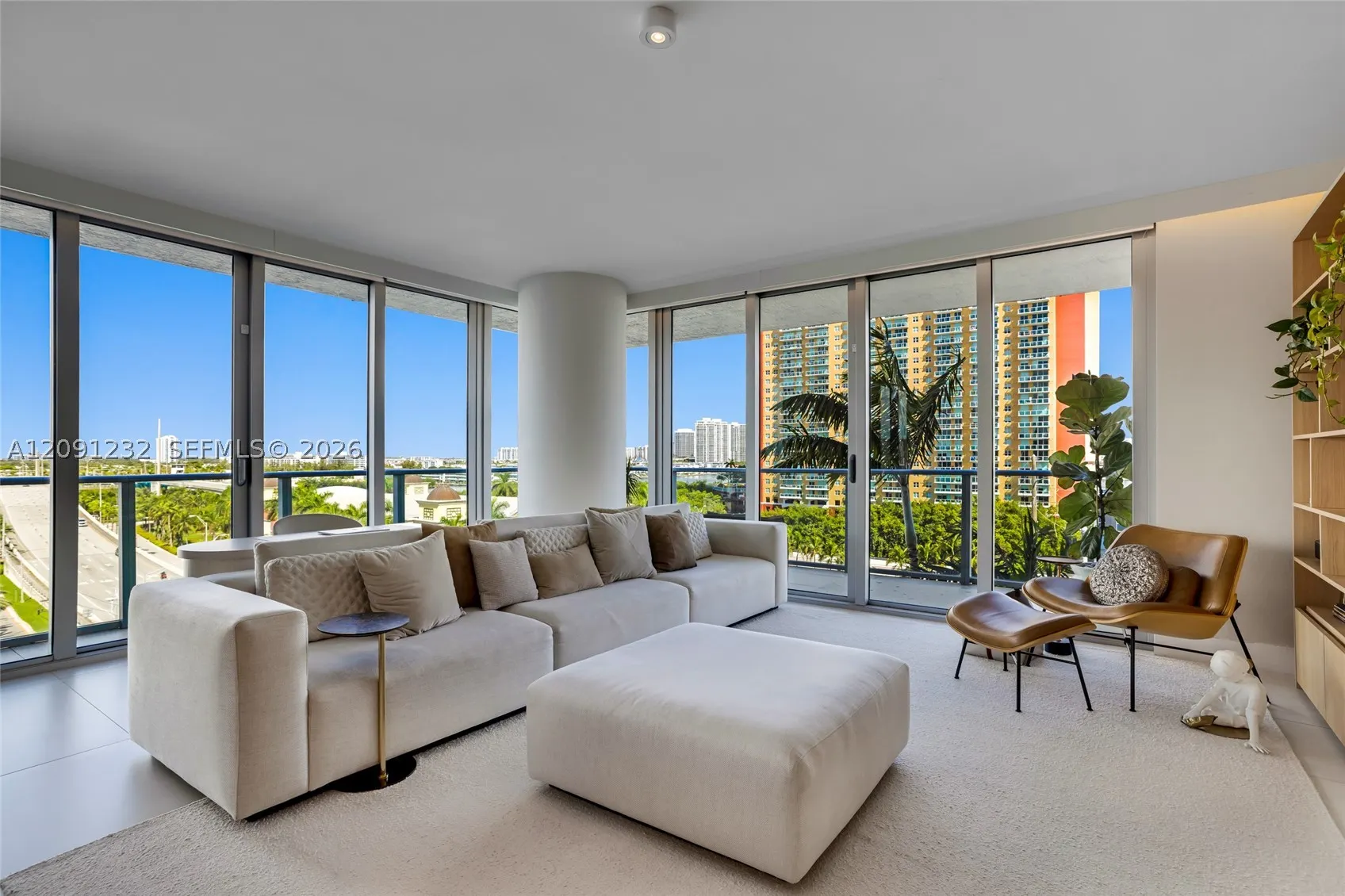 330 Sunny Isles Blvd #5-701