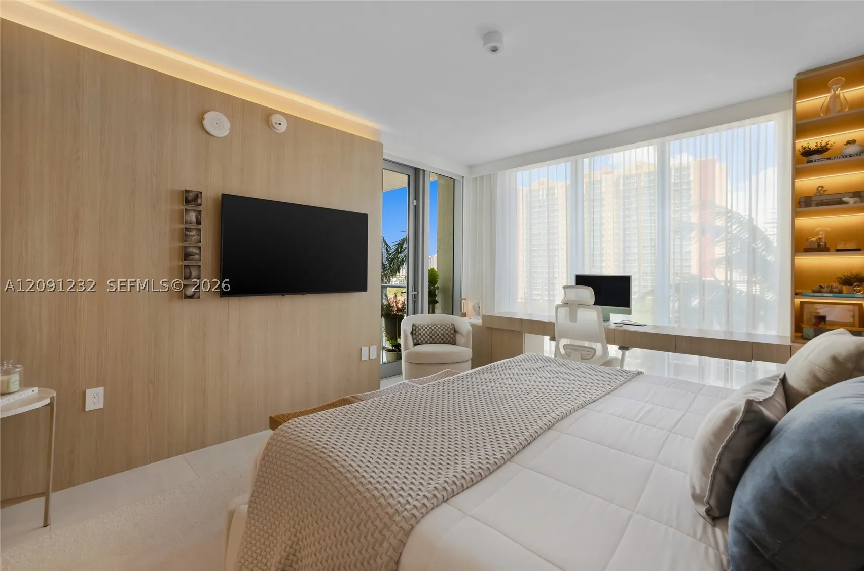 330 Sunny Isles Blvd #5-701