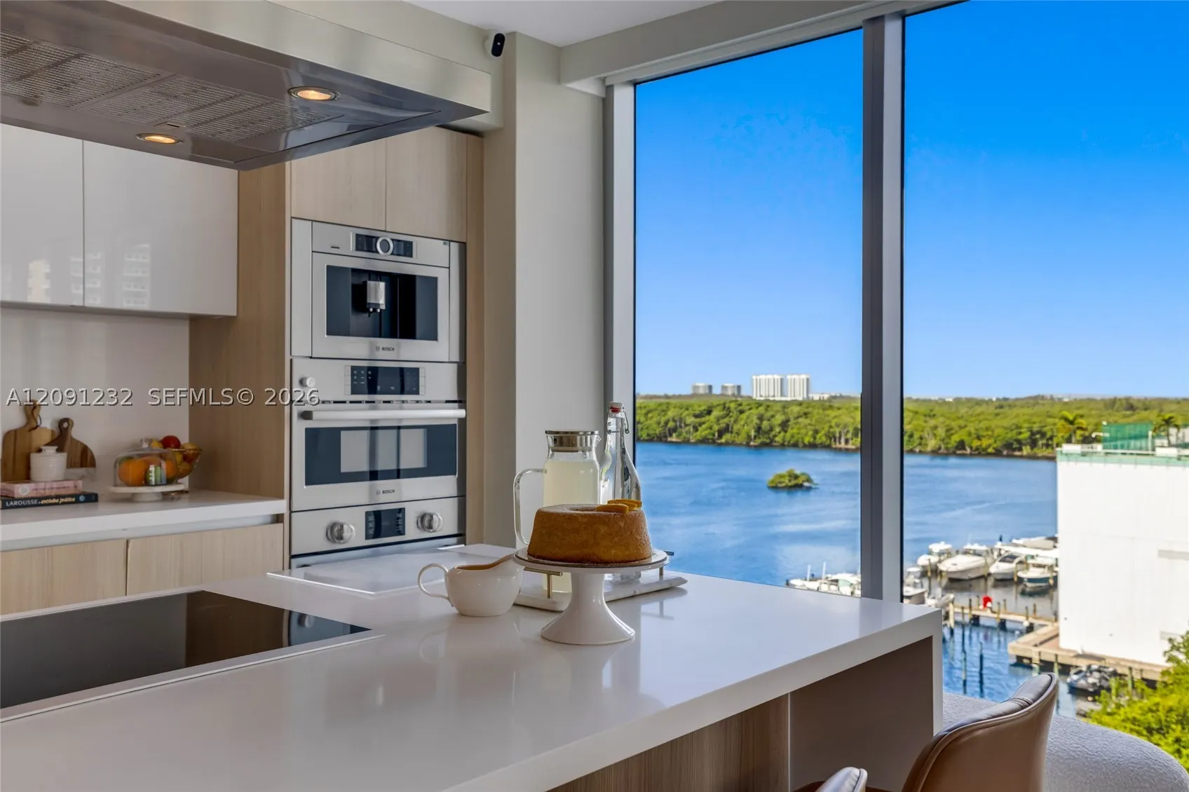 330 Sunny Isles Blvd #5-701