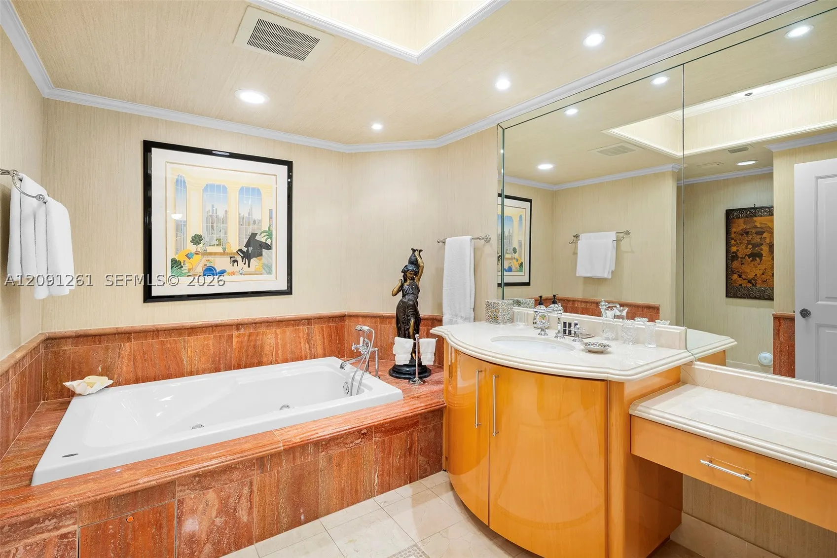 17875 Collins Ave #4103