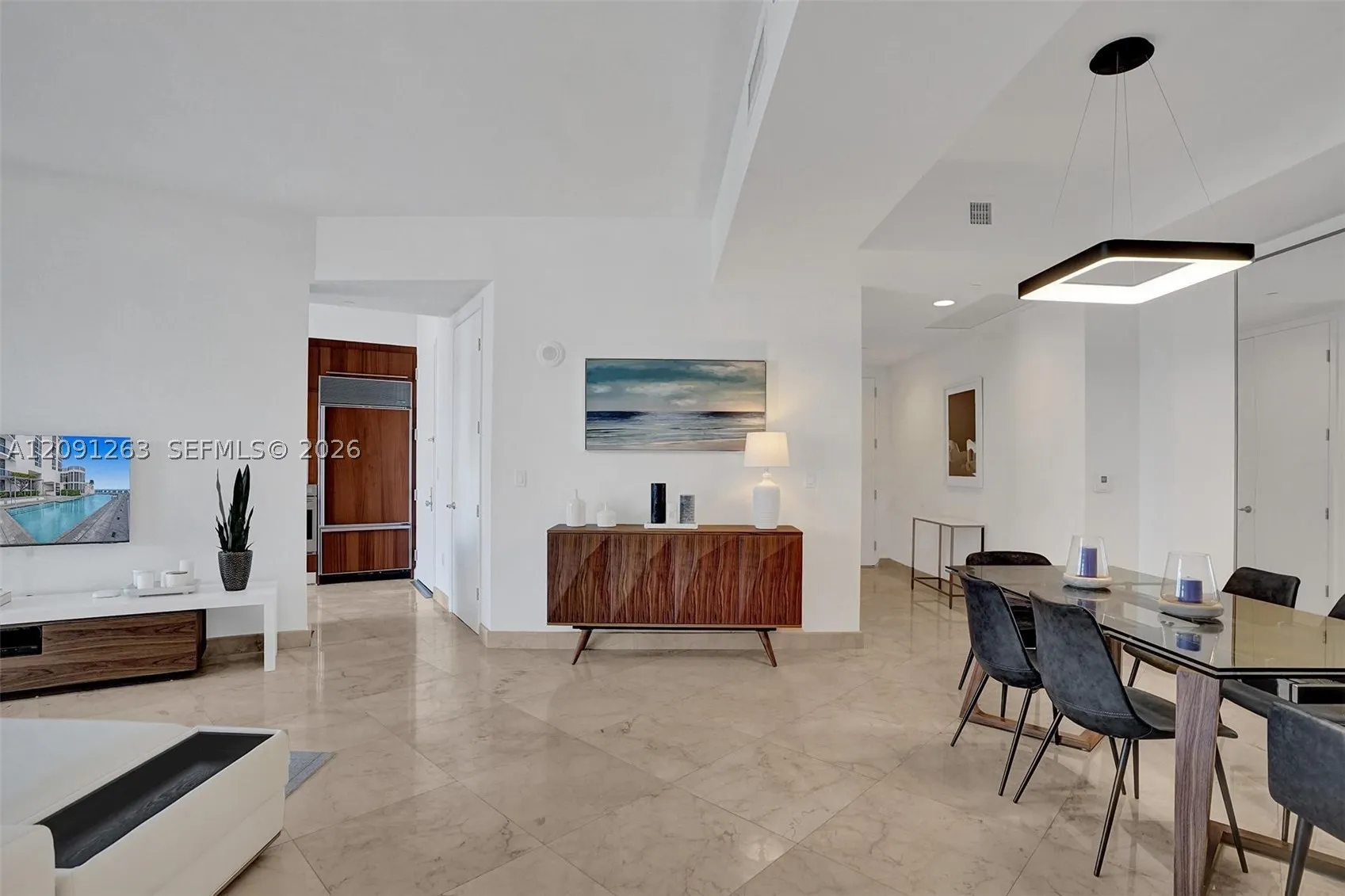 16001 Collins Ave #805