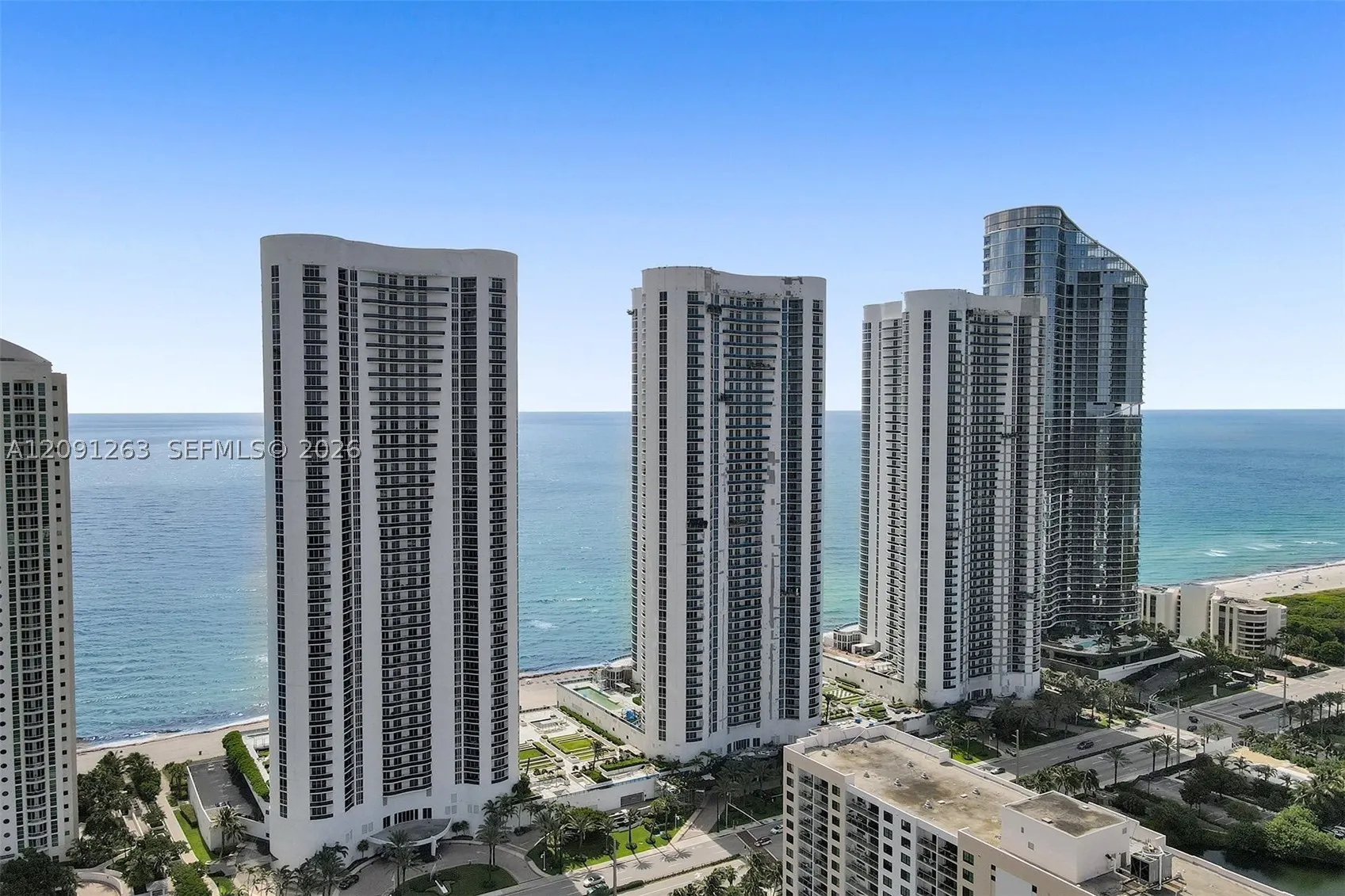 16001 Collins Ave #805