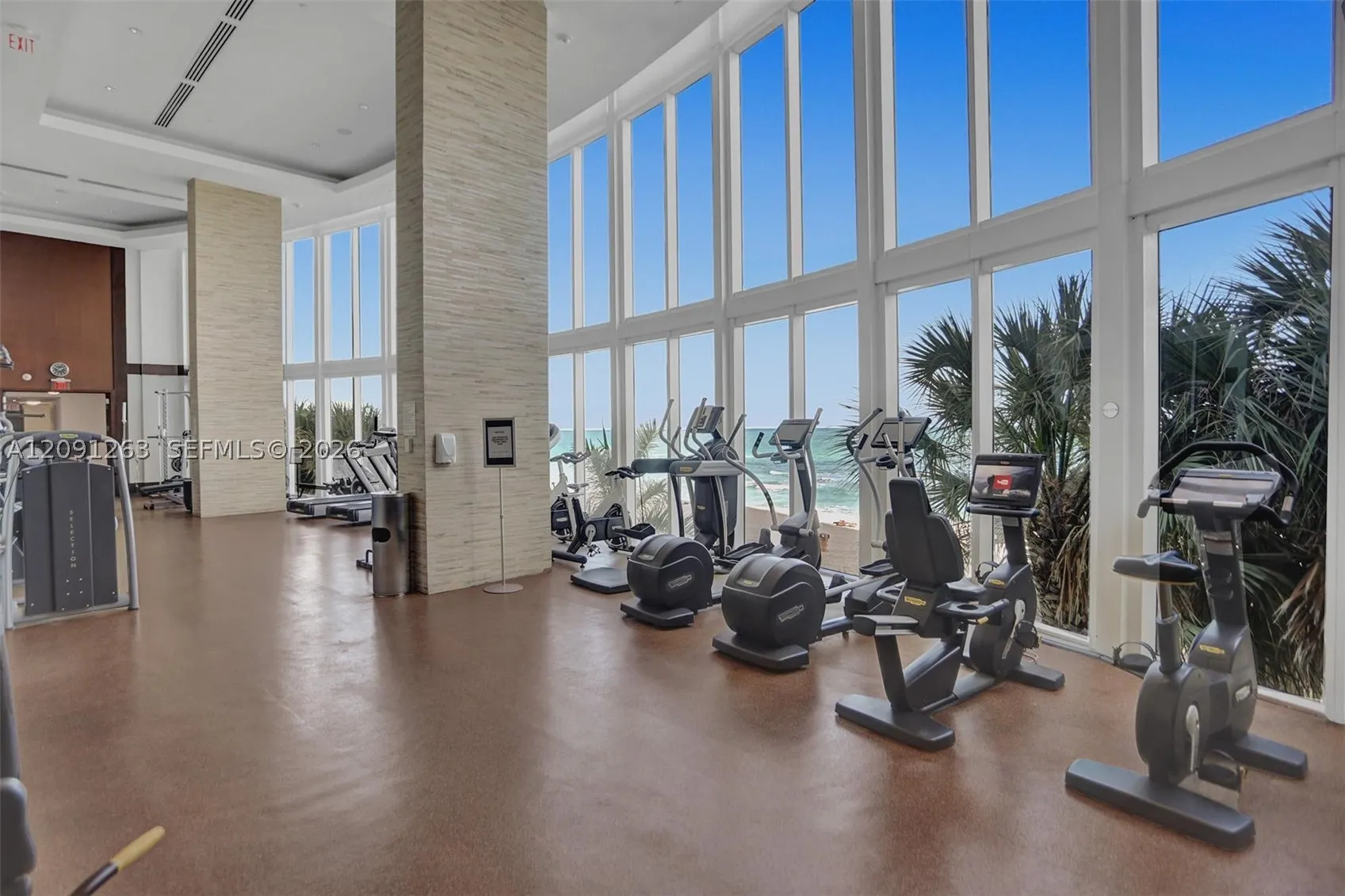 16001 Collins Ave #805