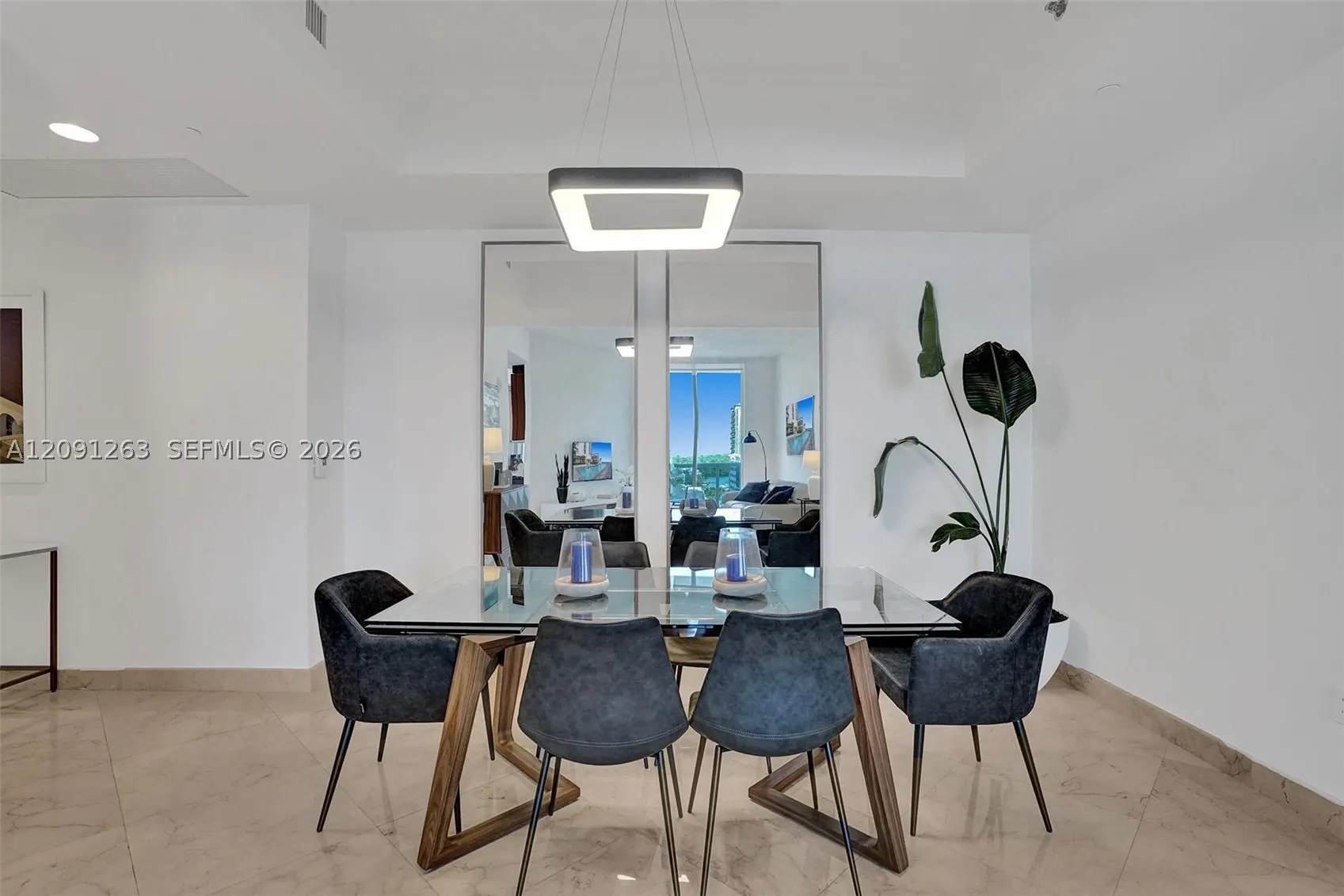 16001 Collins Ave #805