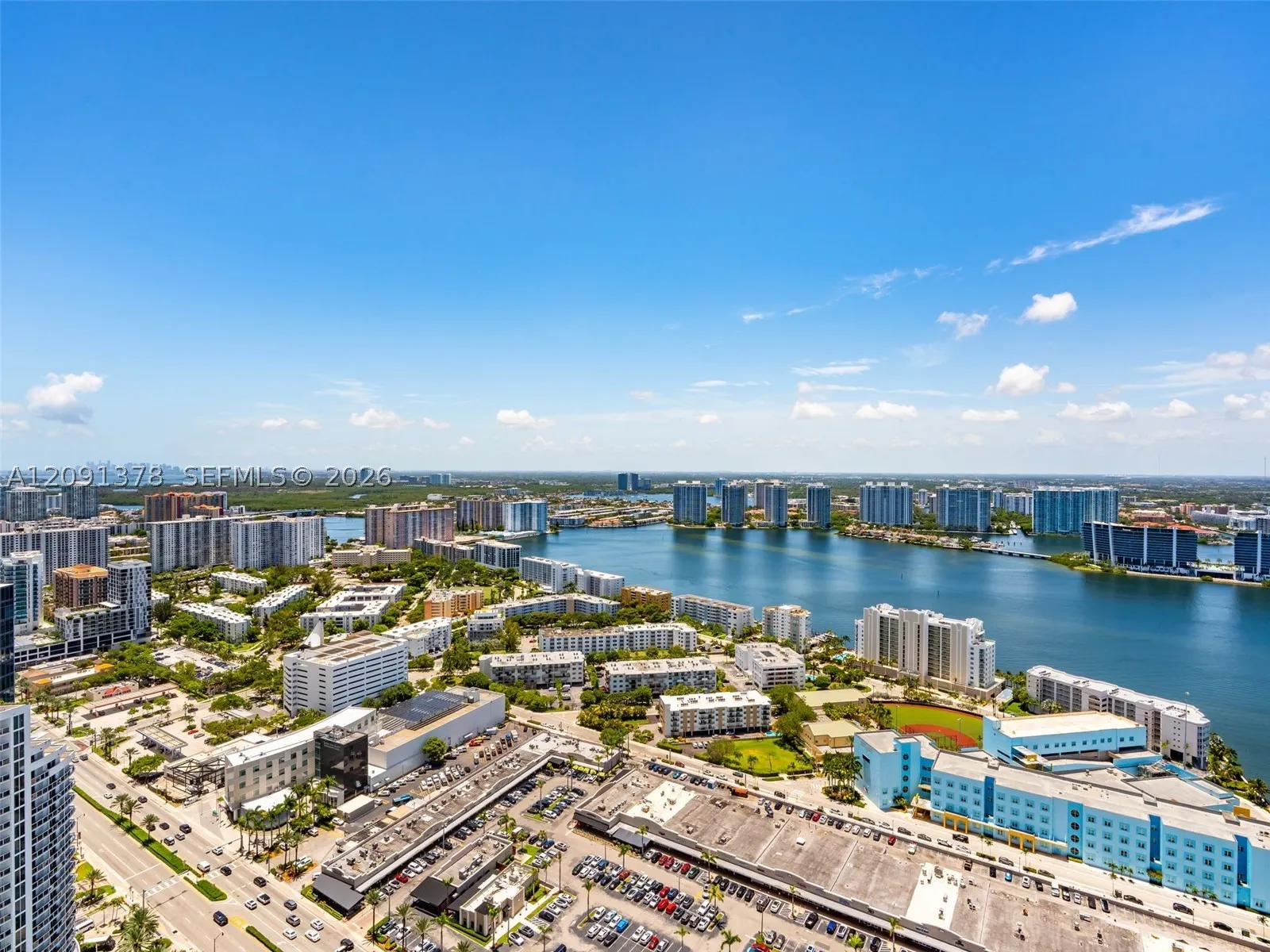 18201 Collins Ave #5303