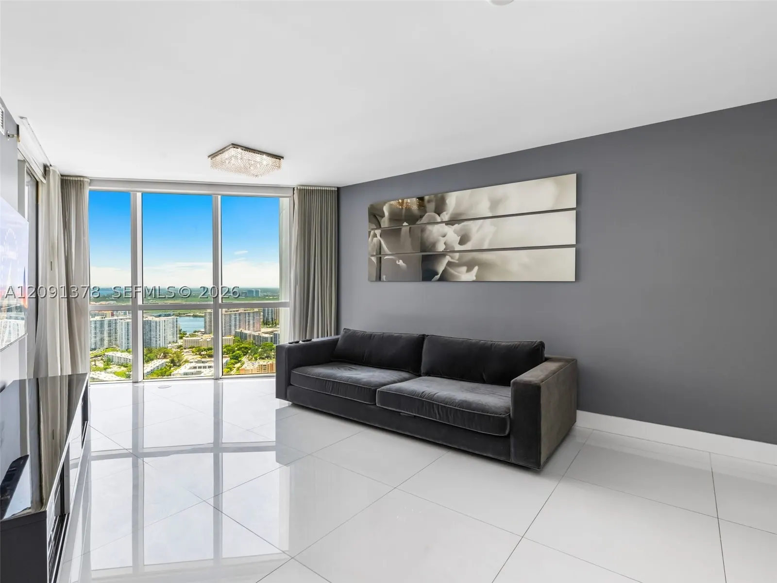 18201 Collins Ave #5303