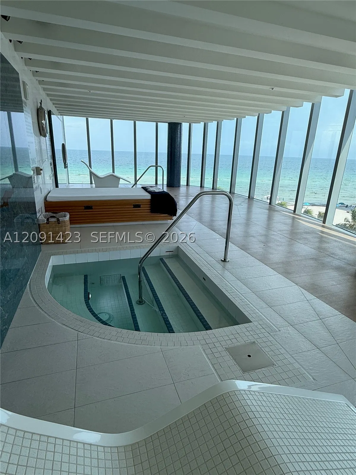 17475 Collins Ave #2003