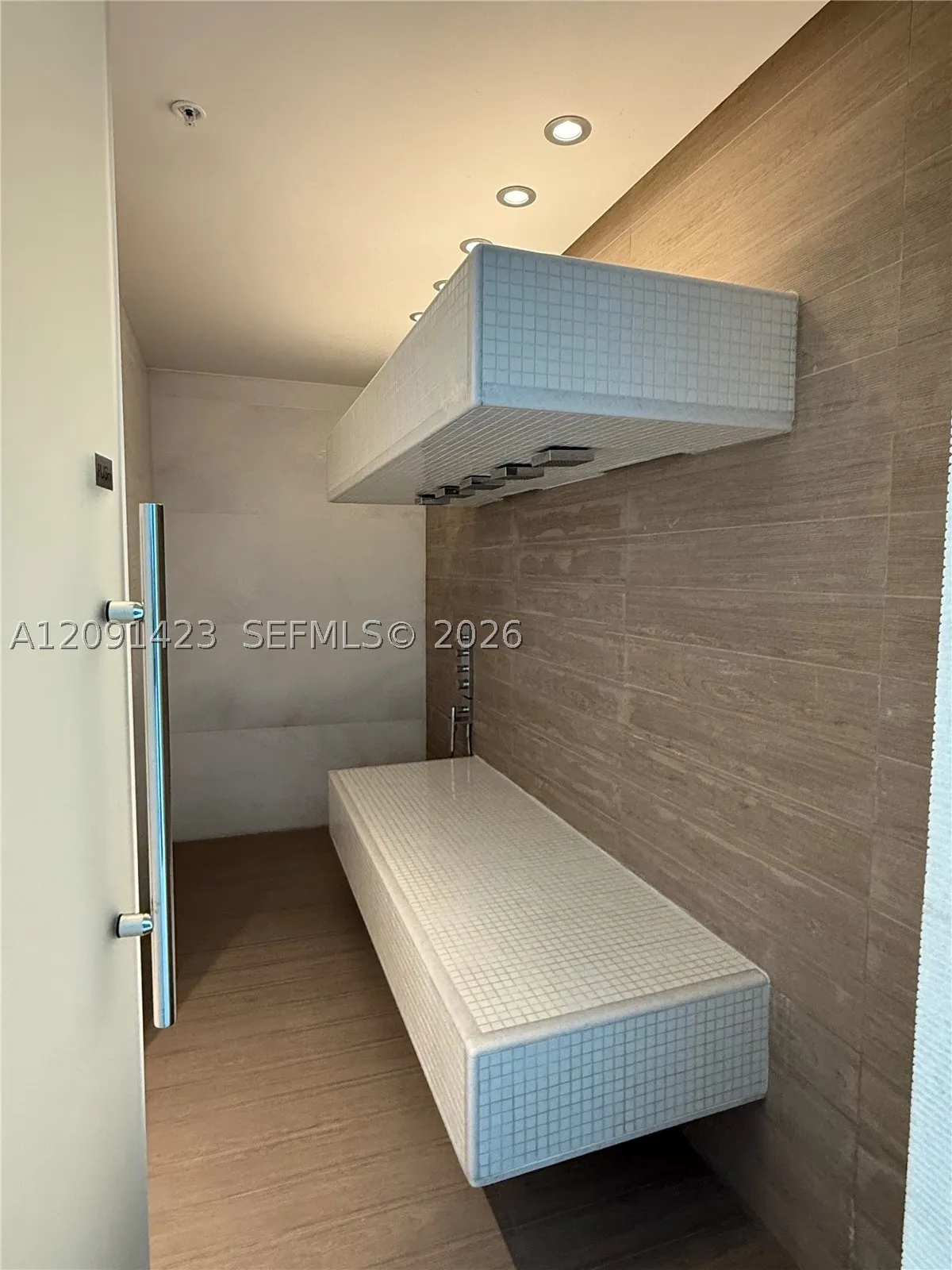 17475 Collins Ave #2003
