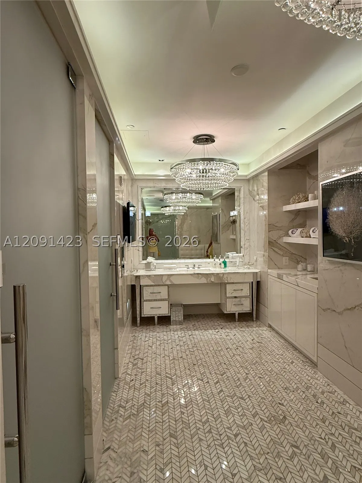 17475 Collins Ave #2003
