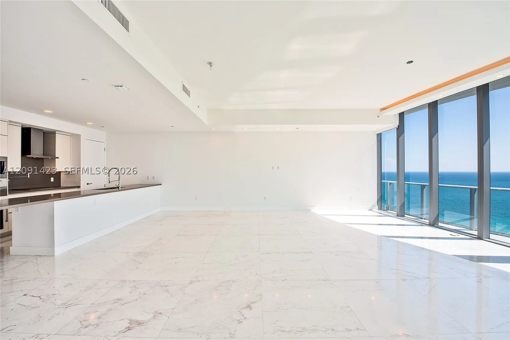 17475 Collins Ave #2003