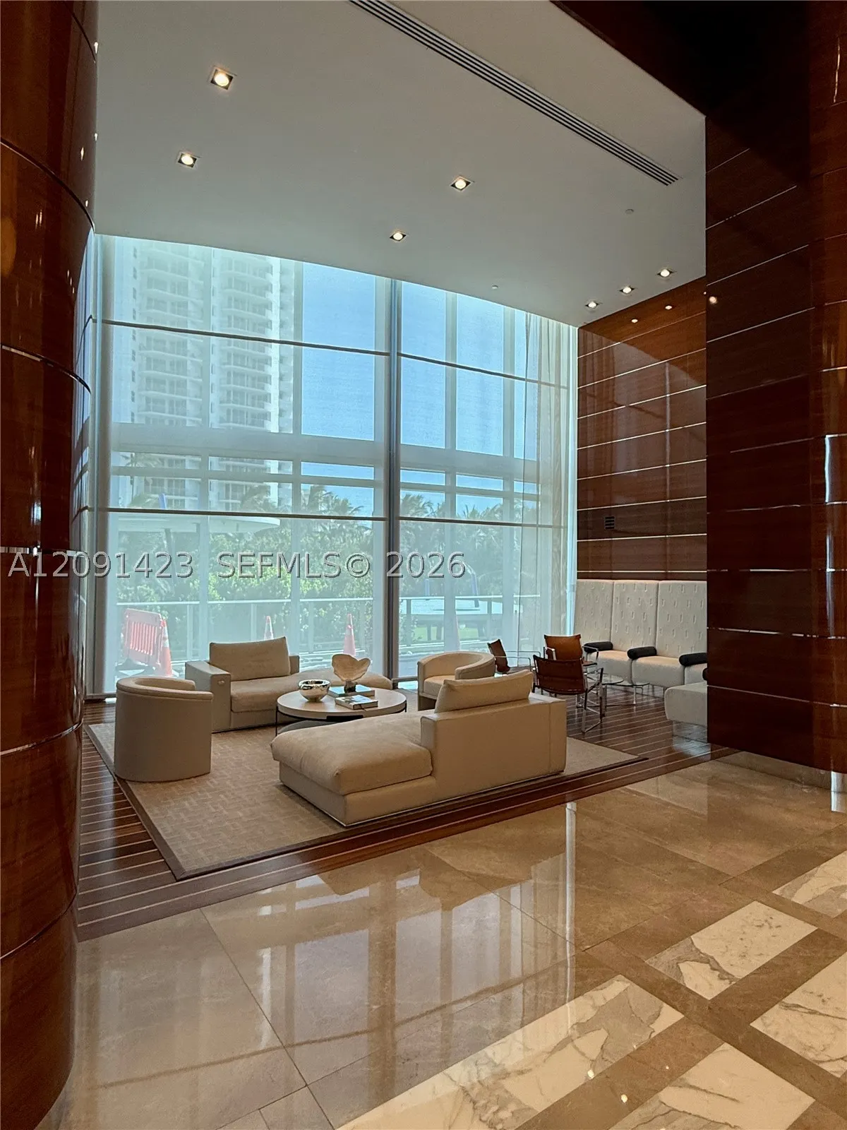 17475 Collins Ave #2003