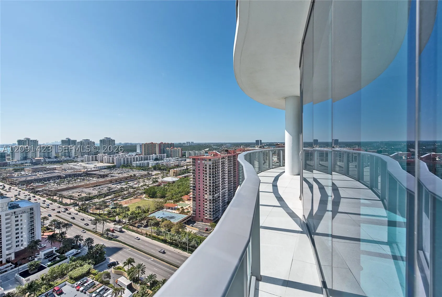 17475 Collins Ave #2003