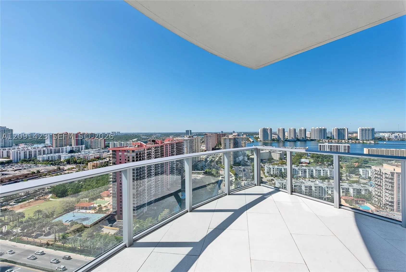 17475 Collins Ave #2003