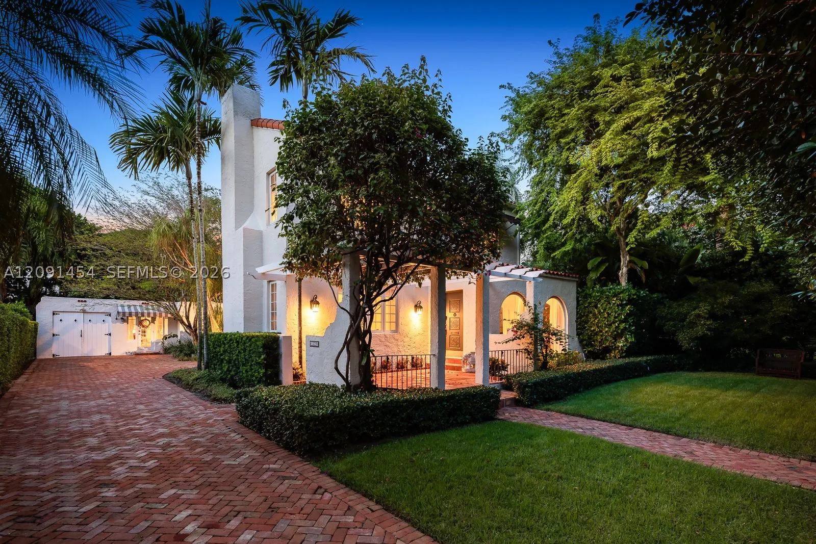 1229 Asturia Ave
