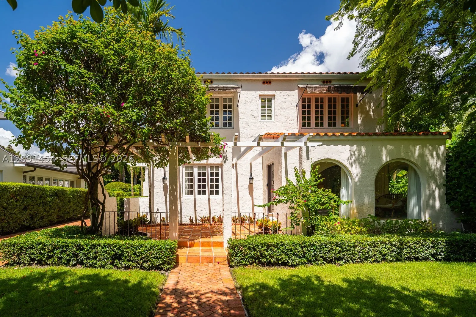 1229 Asturia Ave