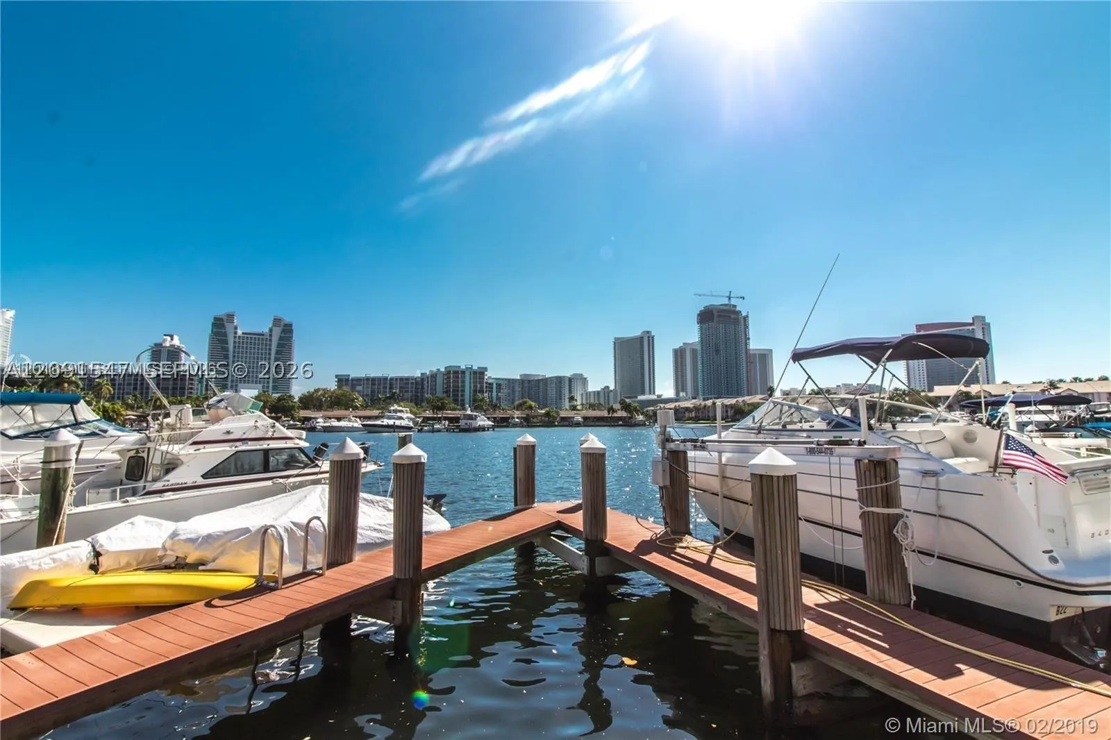 600 Three Islands Blvd #616