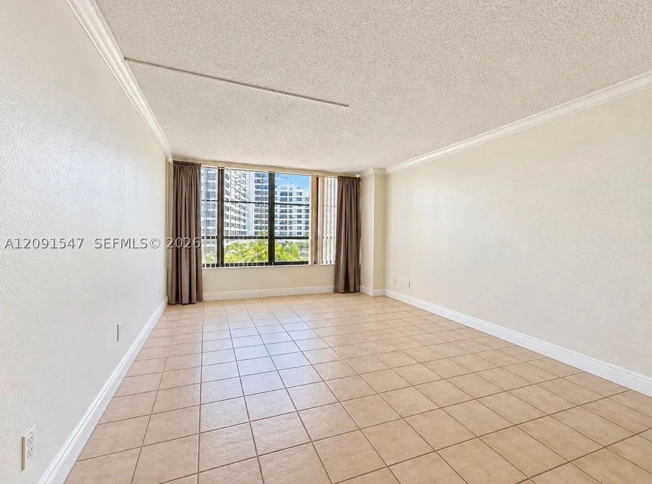 600 Three Islands Blvd #616