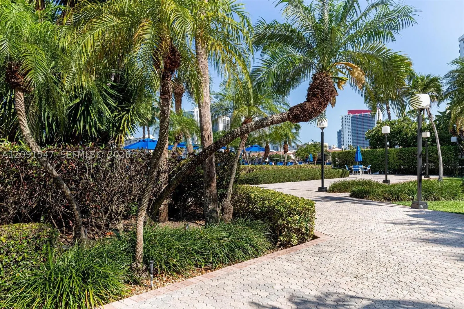 600 Three Islands Blvd #616